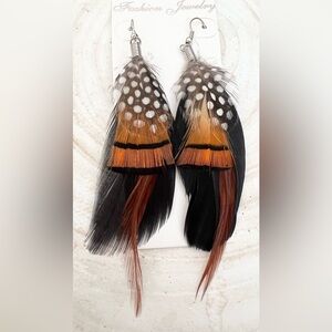 Women's feather earing set